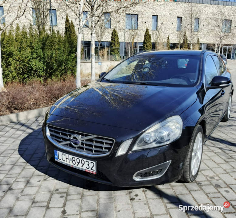 Volvo V60 Niemcy Dobrze wyposażone I 20102018 aluminiowe felgi Chełm