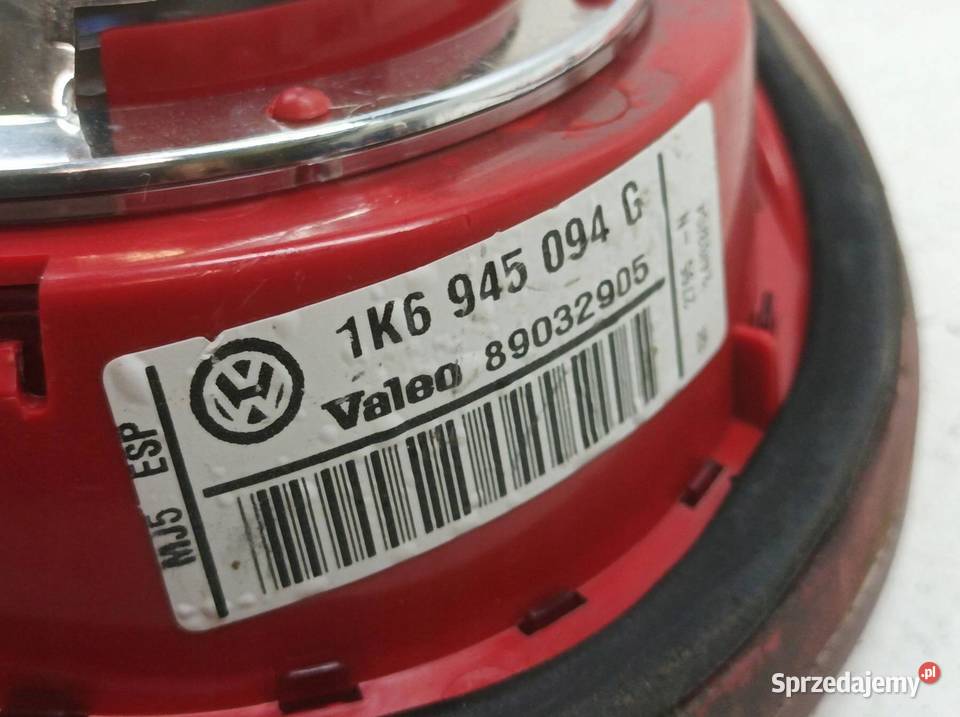 LAMPA TYŁ KOMPLET W KLAPE 5D HB EUROPA VW osobowe