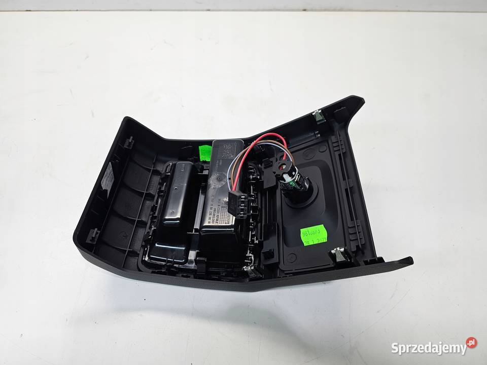 OSŁONA TUNELU ŚRODKOWEGO AUDI A4 A5 8W 8W0864376