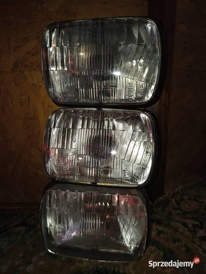 Reflektory fiat 126p osobowe Części samochodowe sprzedam