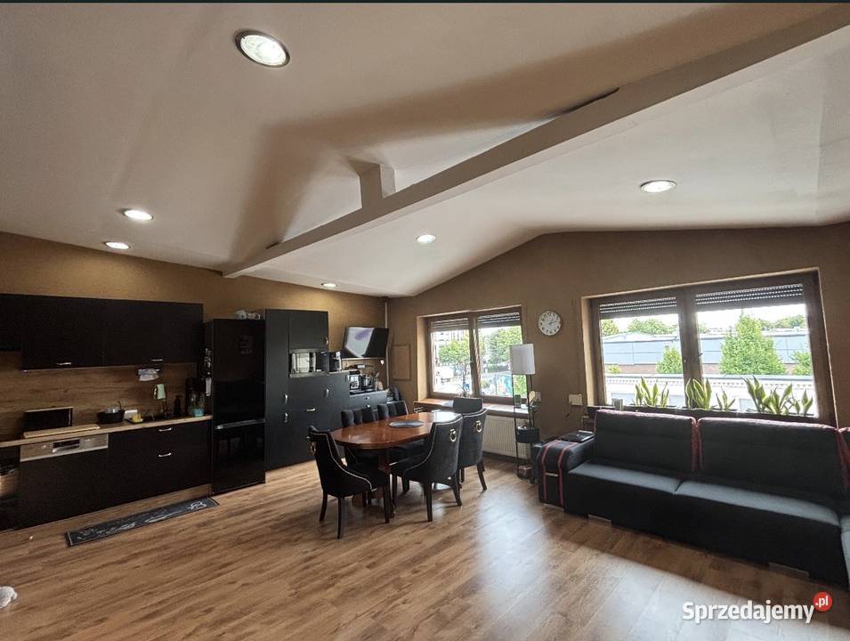 Kamienica na wynajem ścisłe centrum Zduńska Wola