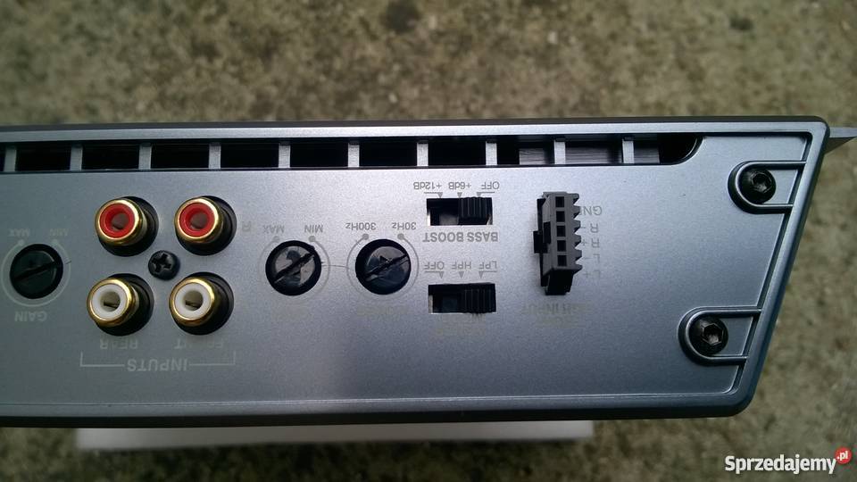 Wzmacniacz Clarion APX 4241 E 400W Książenice