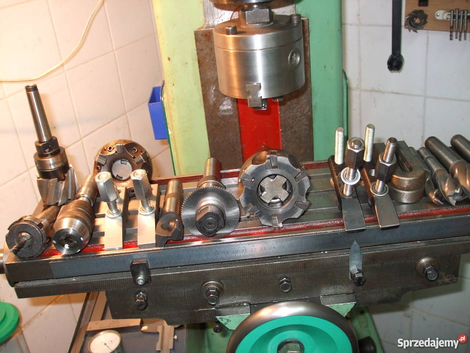 Frezarka do metali PionowoPozioma Polska PONAR Tczew