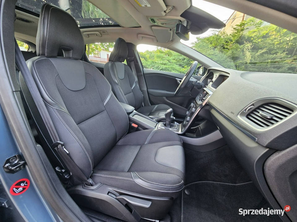 Volvo V40 Ładne i Zadbane Panorama dach isofix Opoczno