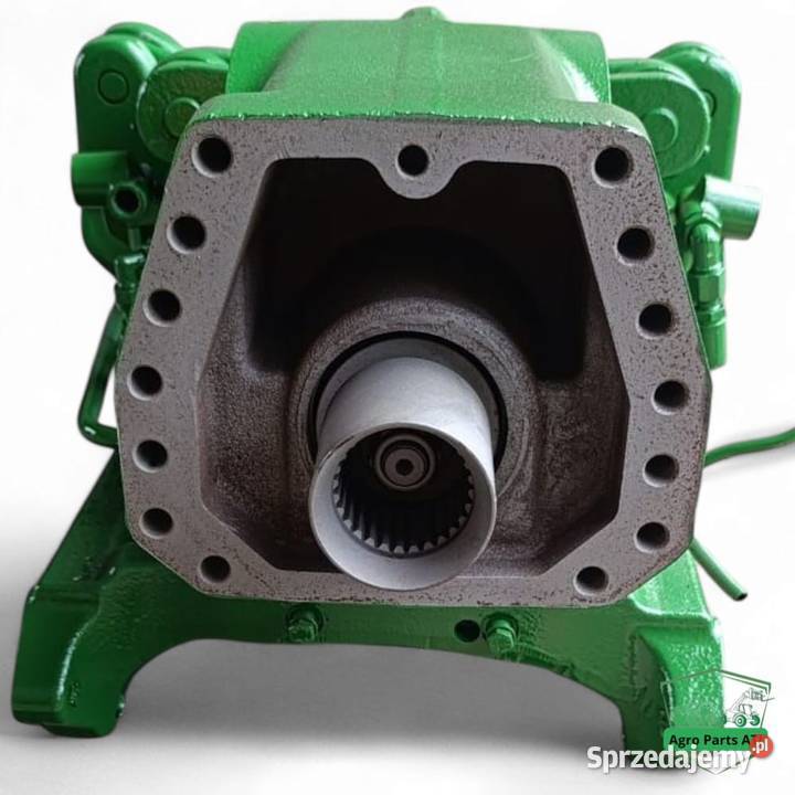 Wspornik przedniej osi L213733 John Deere 6155R Ciechanowiec