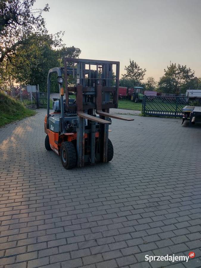 Wózek widłowy Toyota tcm nissan udźwig 1800 Sośno