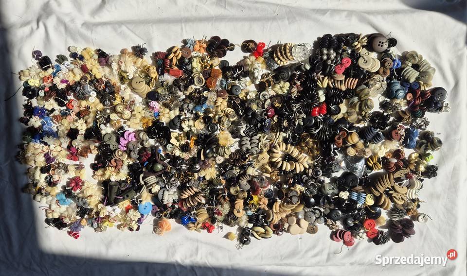 Stare guziki krawieckie PRL vintage retro Brzesko