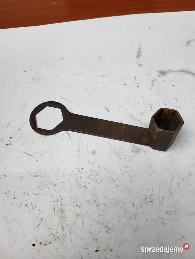 klucz do świec na świece 22 stary model świec Rybnik