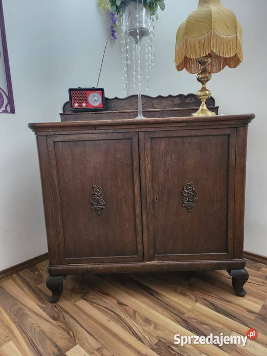 Sprzedam komodę ze ściąganą nadstawką Antyki