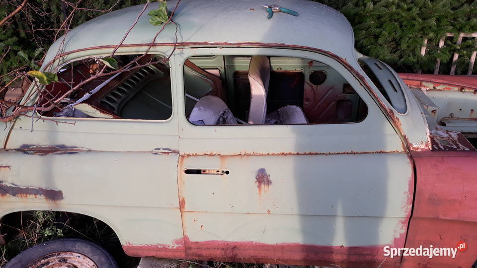 Skoda octavia zabytek części blacharskie pomorskie Banino