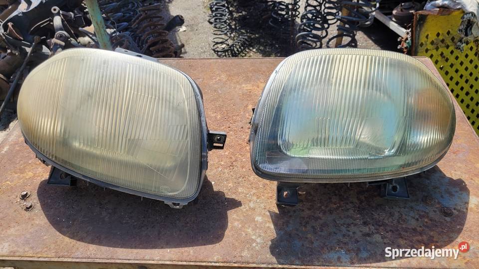 Lampy przód Renault Clio 2 Łagów