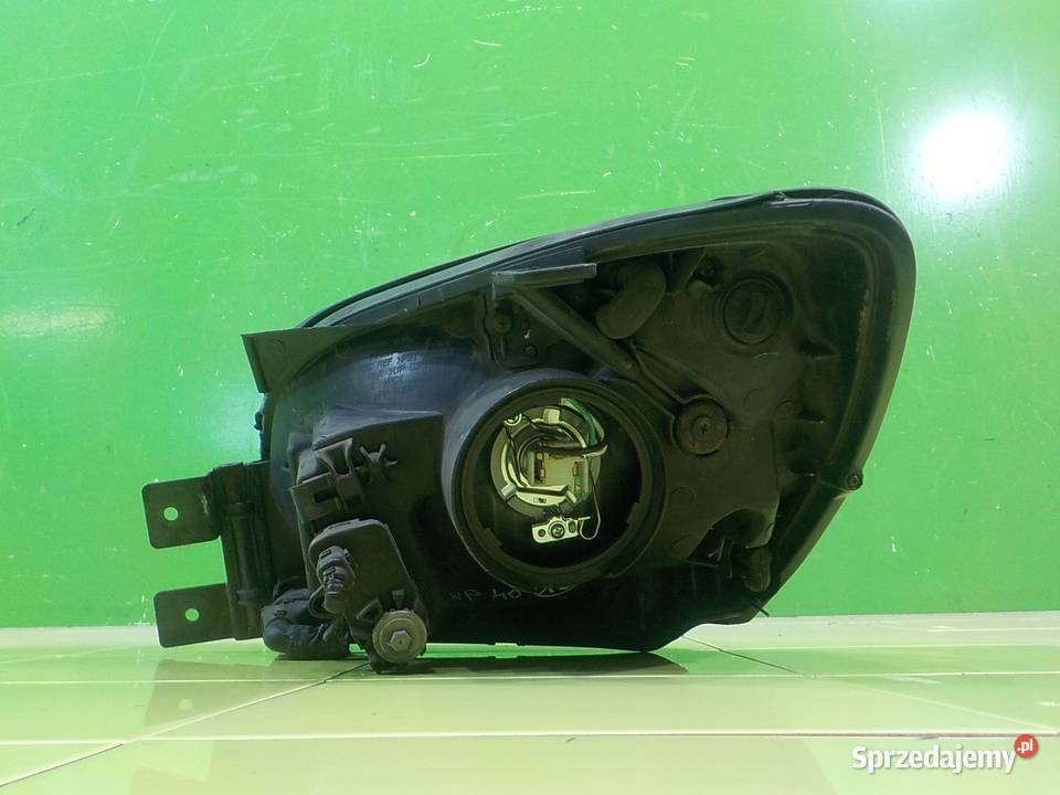 KIA SPORTAGE II 27 V6 AUT 06r 5D lampa prawa Suków