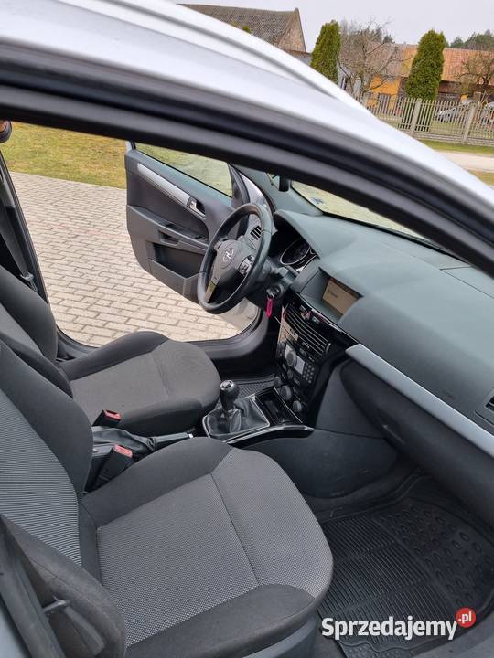 Opel Astra H świętokrzyskie Chmielnik