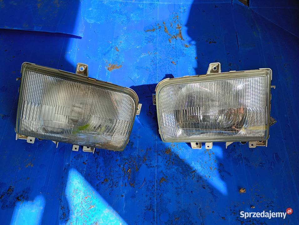 Lampa reflektor Nissan Cabstar E Lampy przednie Stojadła