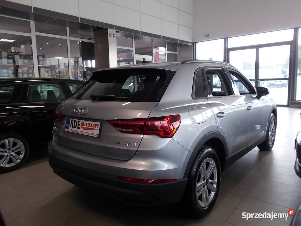AUDI Q3 15 benzyna Automatsalon Polska 1500cm3 podkarpackie Dębica