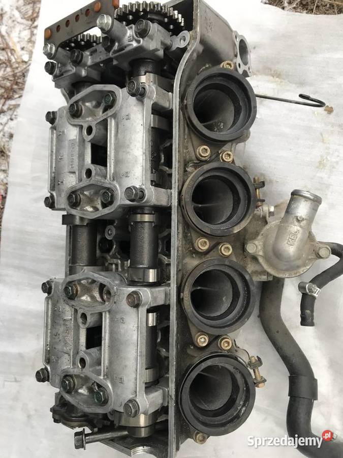 Honda CBR1000rr sc57 glowica Otwock Cylindry, głowice, pierścienie sprzedam