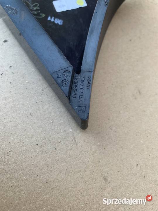 Osłona klapy tył prawa 7359162 mini cooper f55 osobowe Szczecin