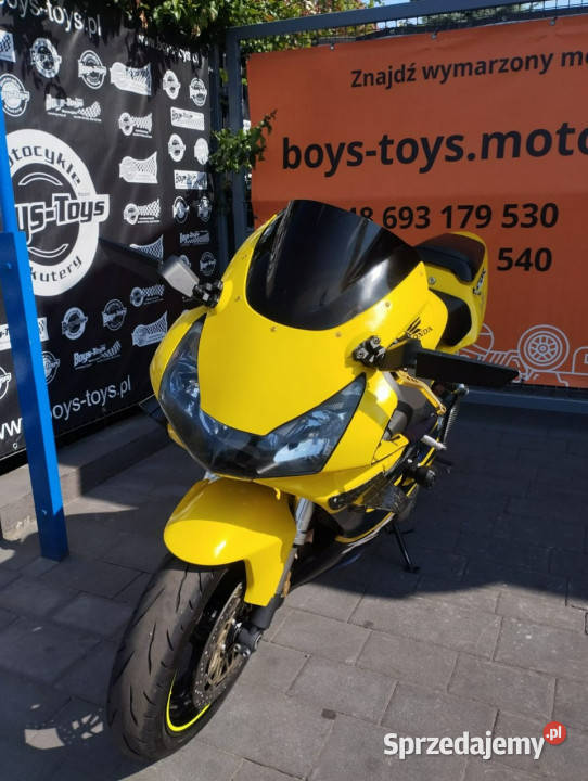 Honda CBR Honda CBR 954 Fireblade benzyna Barlinek