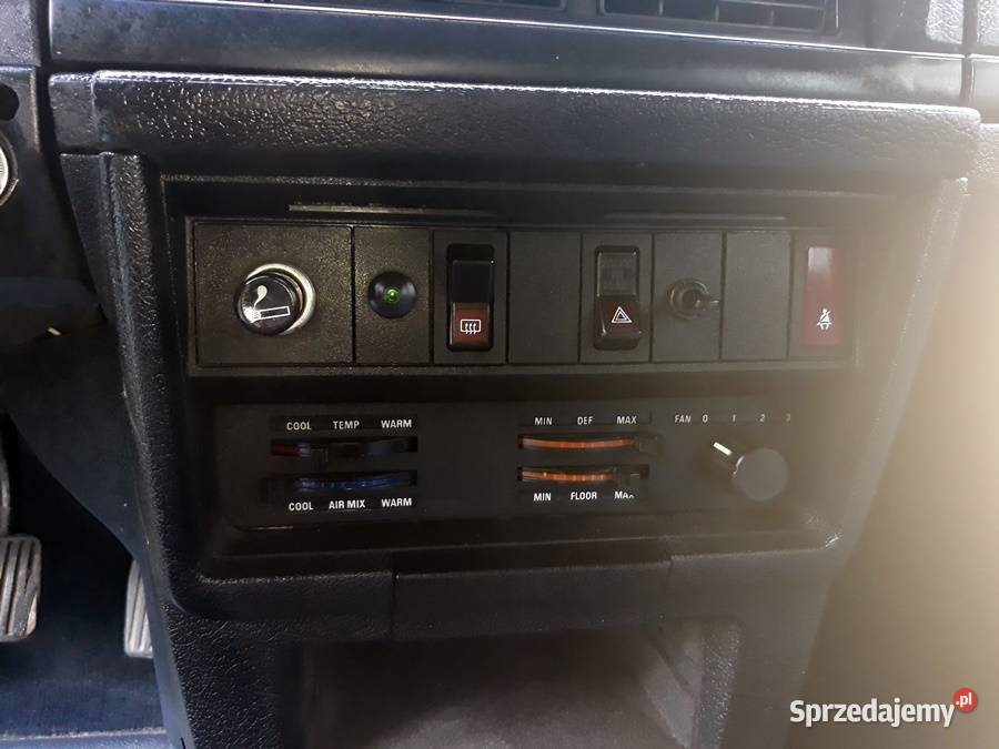 VOLVO 245 Starowola