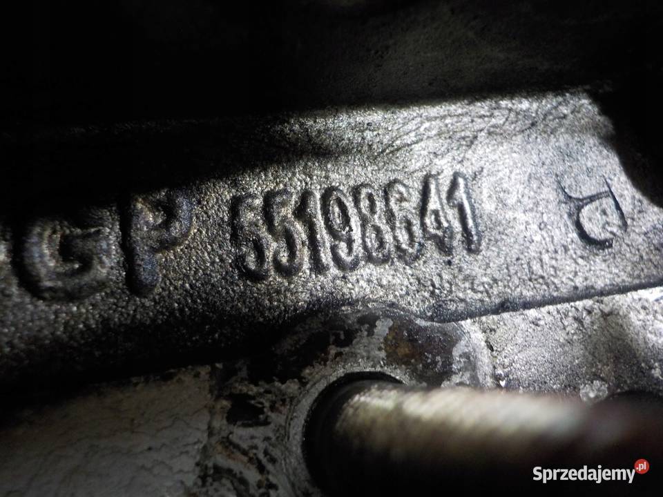 DOBLO COMBO CORSA 13 MJET 14r 90 glowica osobowe mazowieckie Suków