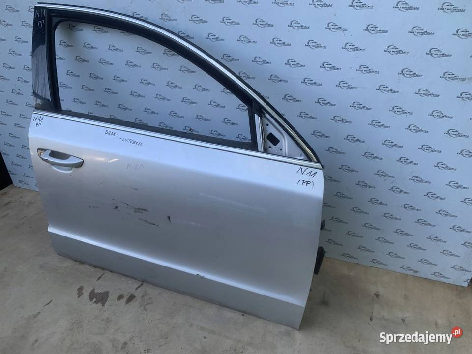 SKODA SUPERB II 10r drzwi prawe przód Kielce sprzedam