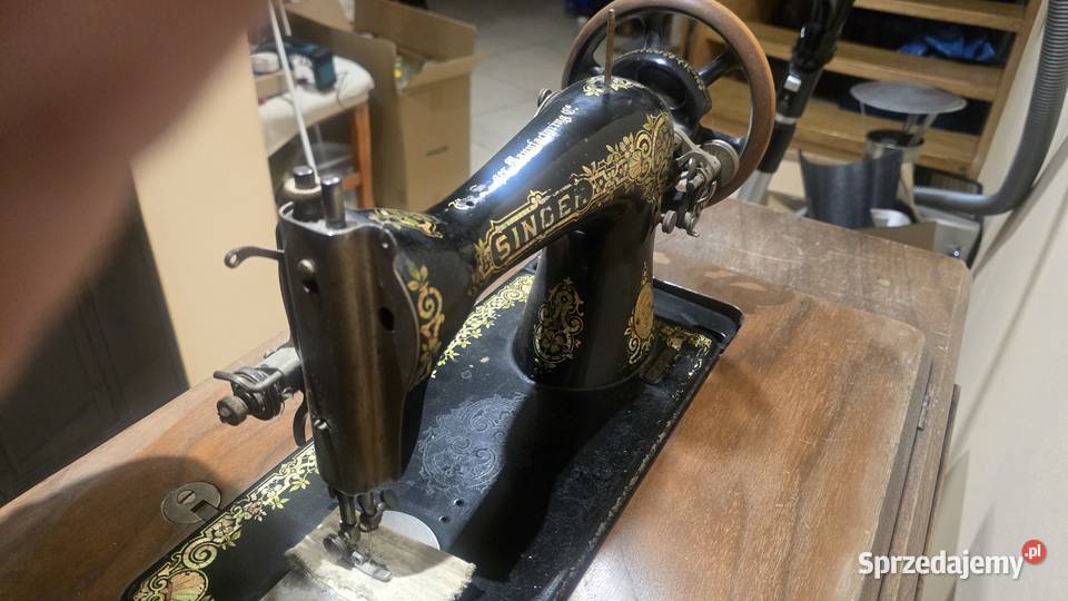 Stara maszyna do szycia singer