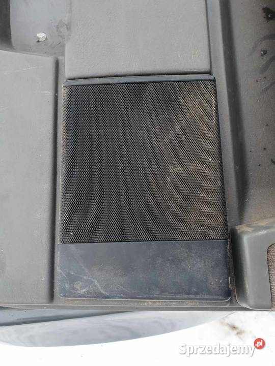 Dekielek osłona głośnika prawego przedniego Rok produkcji 1992 Kraków