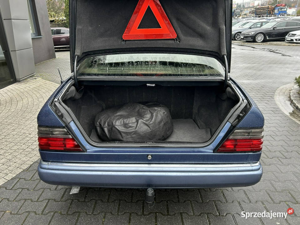 Mercedes E 200 klimatyzacja LPG wspomaganie el nieuszkodzony śląskie Żory sprzedam