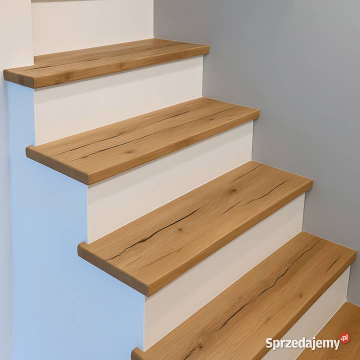 Stopień Drewniany Prosty Dębowy z Przelotami Gdów
