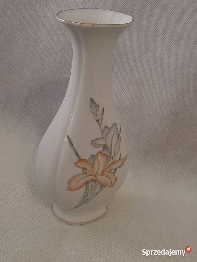Piękny porcelanowy chiński wazonsygnowany Inowrocław