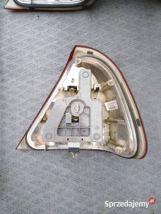 Lampa Tył LewaPrawa Mercedes C W202 Działdowo