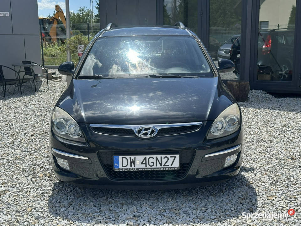 Hyundai i30 16 16V MPI 126 2009 serwisowany relingi dachowe Wrocław