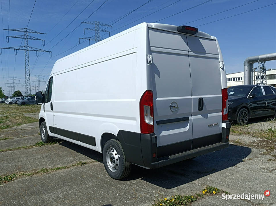 Opel Movano Opel Movano Furgon 140 L3H2 13m3 RP centralny zamek