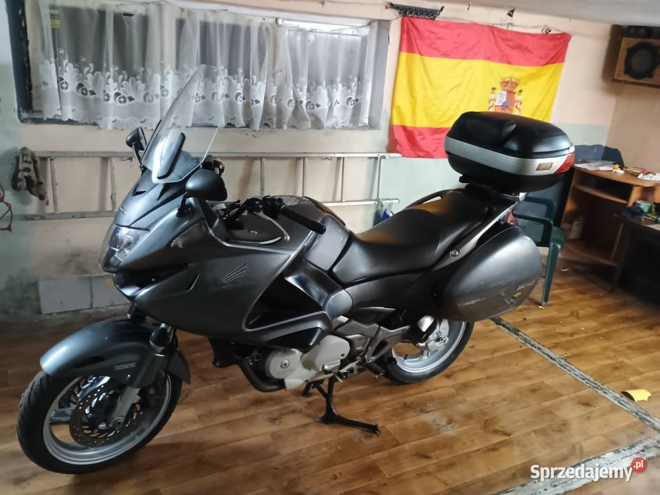 Honda NTV 700 idealny turystyk łódzkie Zgierz