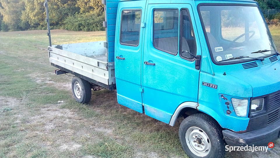 Mercedes kaczka 24 307d1988 automat nieuszkodzony Witkowo