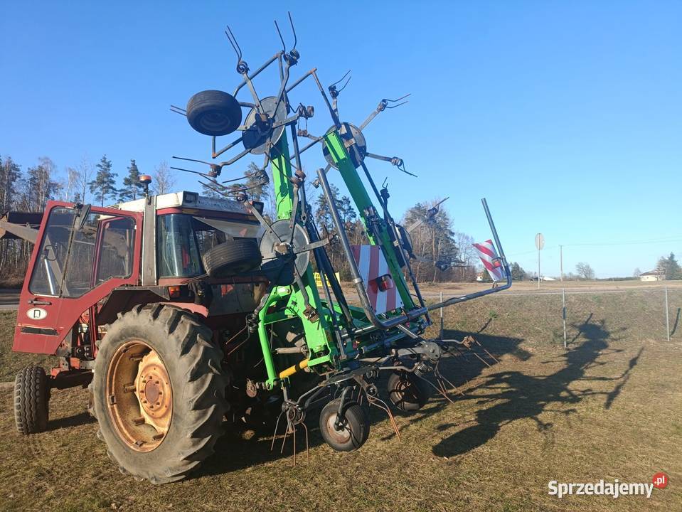 DeutzFahr Przetrząsacz Przetrząsarka Deutz Fahr pomorskie