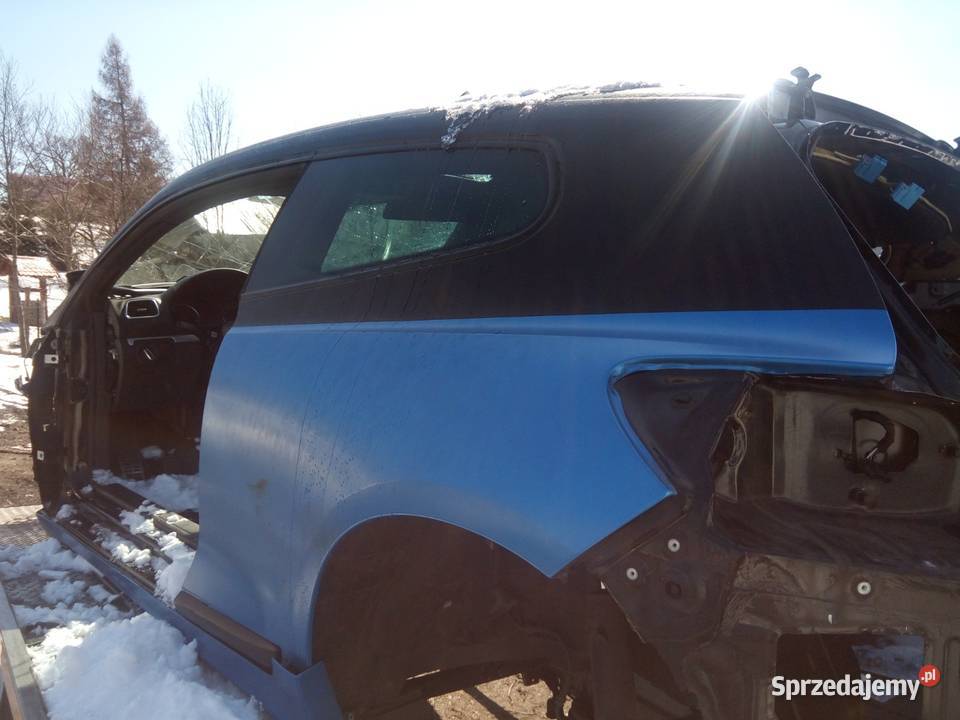 części vw scirocco 20tsi chłodnice drzwi klapa sprzedam