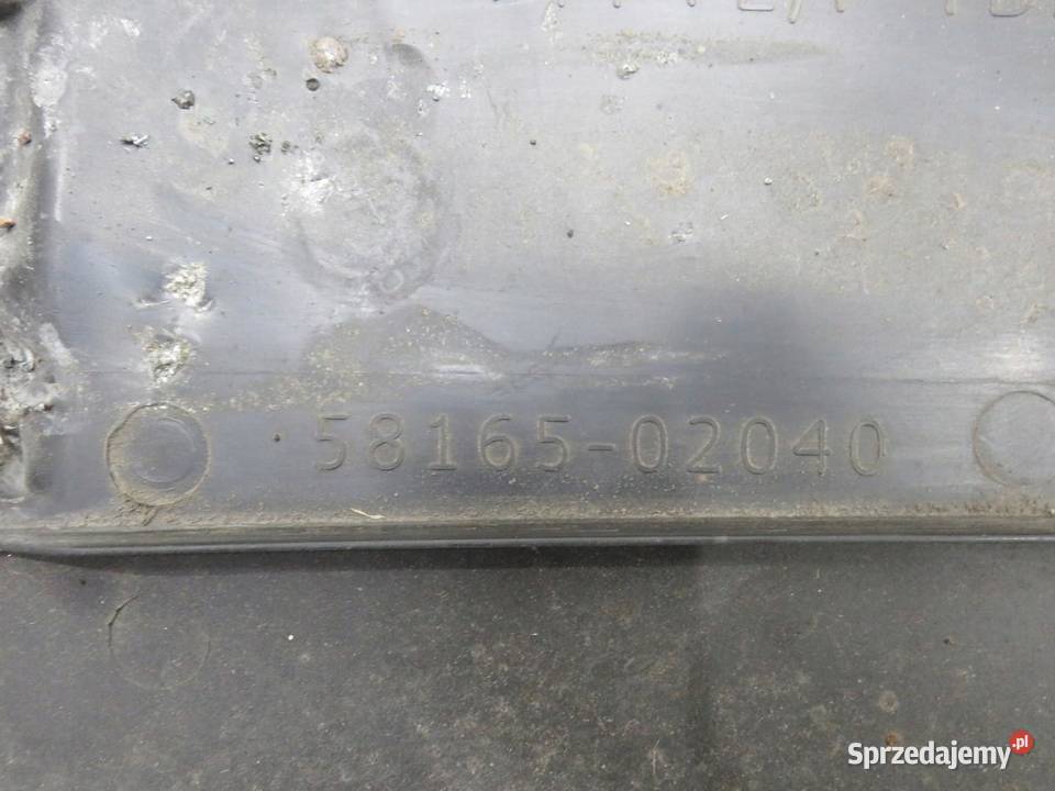 OSŁONA PODWOZIA PRAWA PRAWY TOYOTA AURIS II Podszybia sprzedam