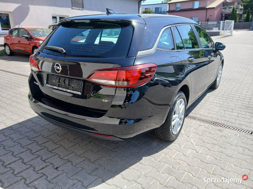 Opel Astra 16 CTDI klima alufelgi tempomat Opel