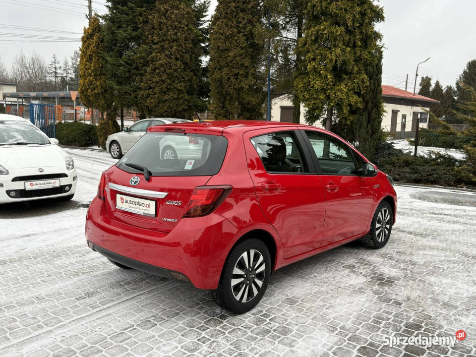 Toyota Yaris 15 Hybrid KameraTempomatGwarancja Yaris Tarnowskie Góry