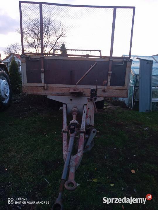 Rozrzutnik obornika jednoosiowy Kiełczygłówek