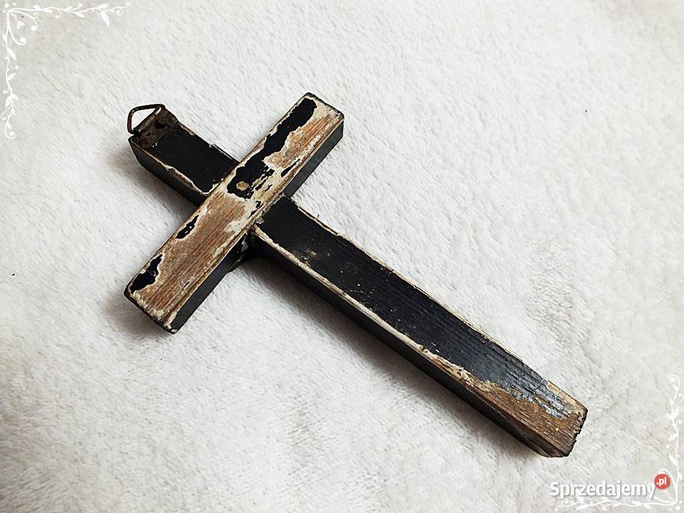 Stary Krzyż z ciemnego drewna do powieszenia lubuskie