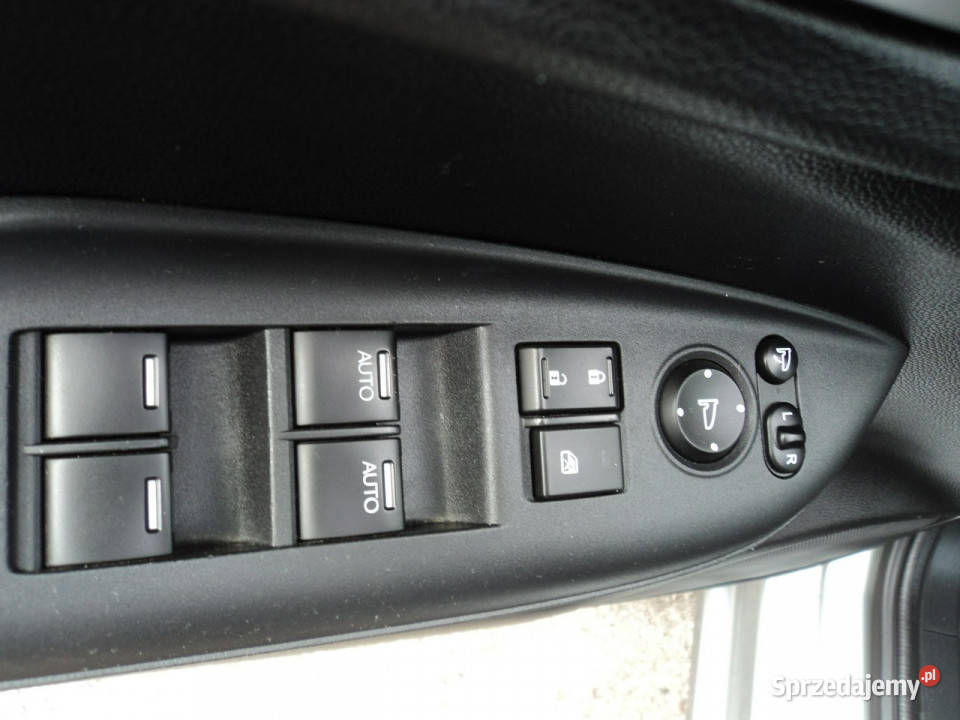 Honda Jazz sprzedam HONDE JAZZ z 2015r 14b nieuszkodzony sprzedam
