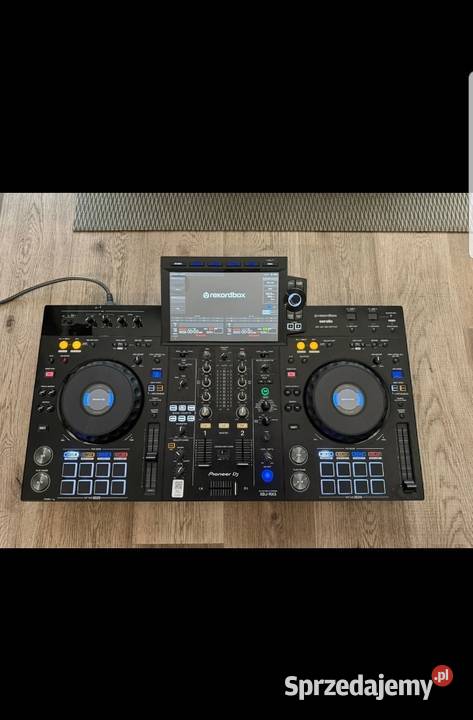Pioneer DJ XDJRX3 z walizką transportową gramofony Polanka Horyniecka