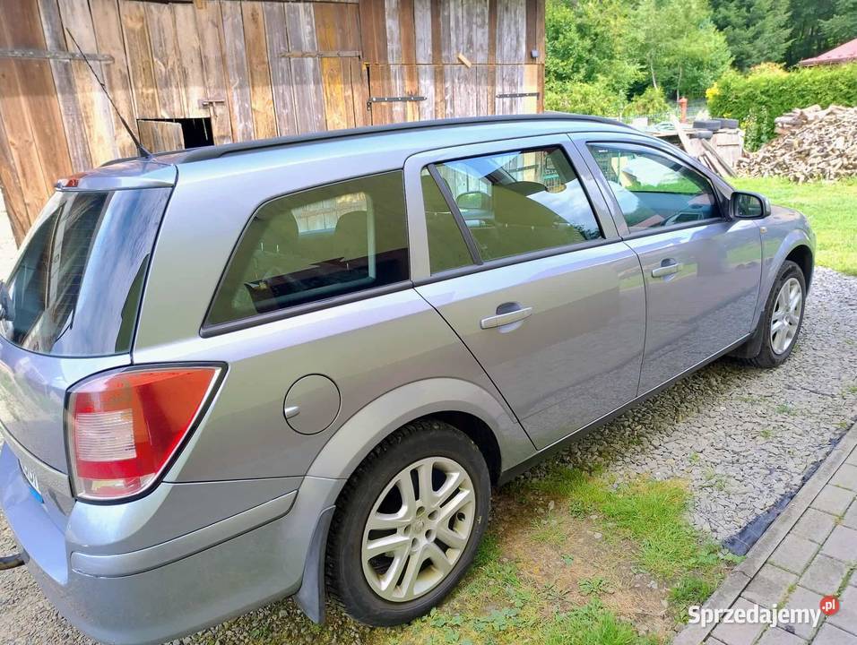 SPRZEDAM Opla Astra H kombi remoncie silnika 284000km podkarpackie sprzedam
