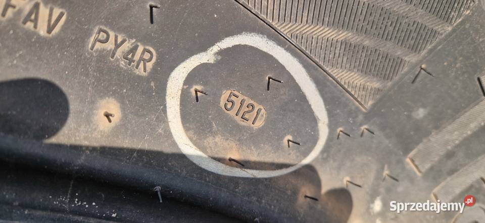 71060r42 65065r42 Continenal Nowe 100 bieżnik sprzedam