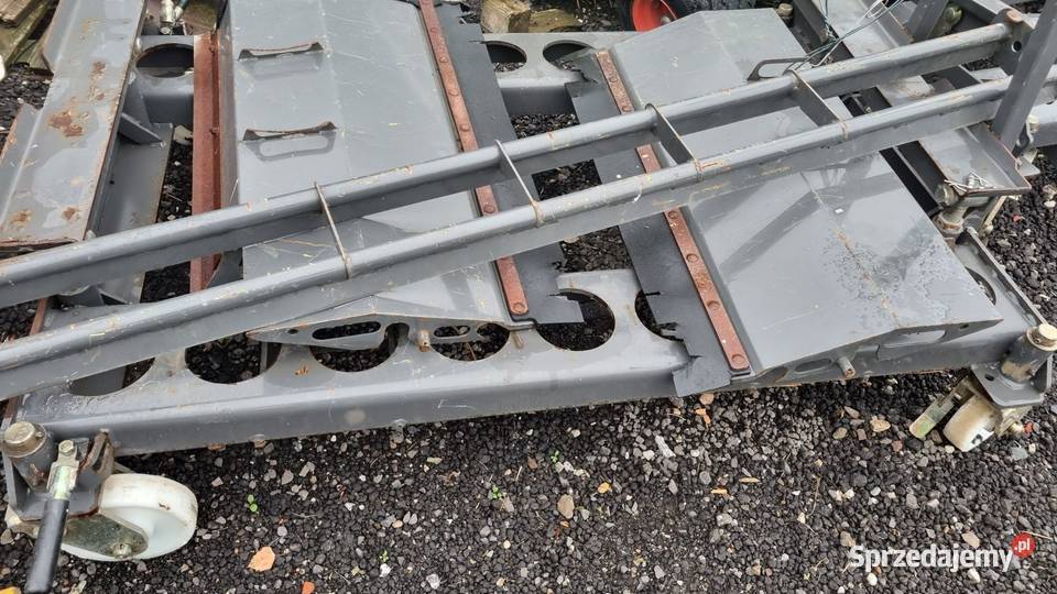 Claas Cargos 9400 przyczepa samozbierająca wielkopolskie Przedecz