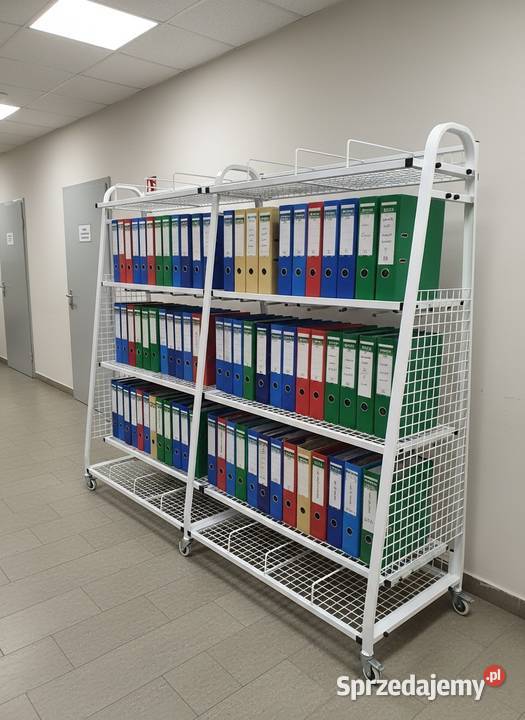 Stojak mobilny z półkami Przemyśl