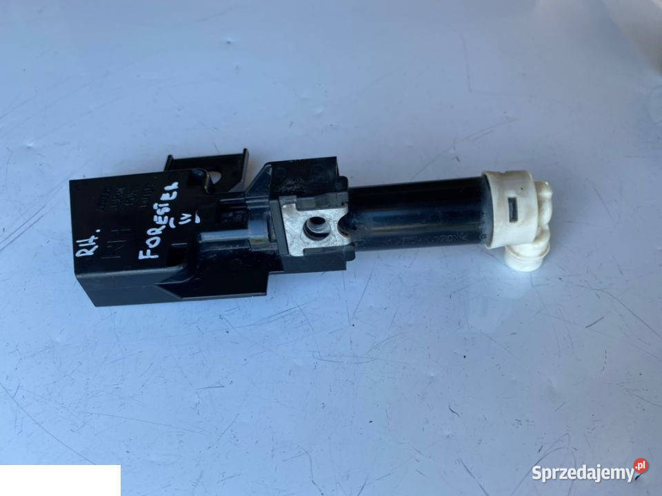 Subaru Forester IV spryskiwacz reflektora RH Pozostałe Kozubszczyzna sprzedam