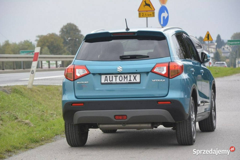 Suzuki Vitara 16 Benzyna Full led nawi kamera nieuszkodzony